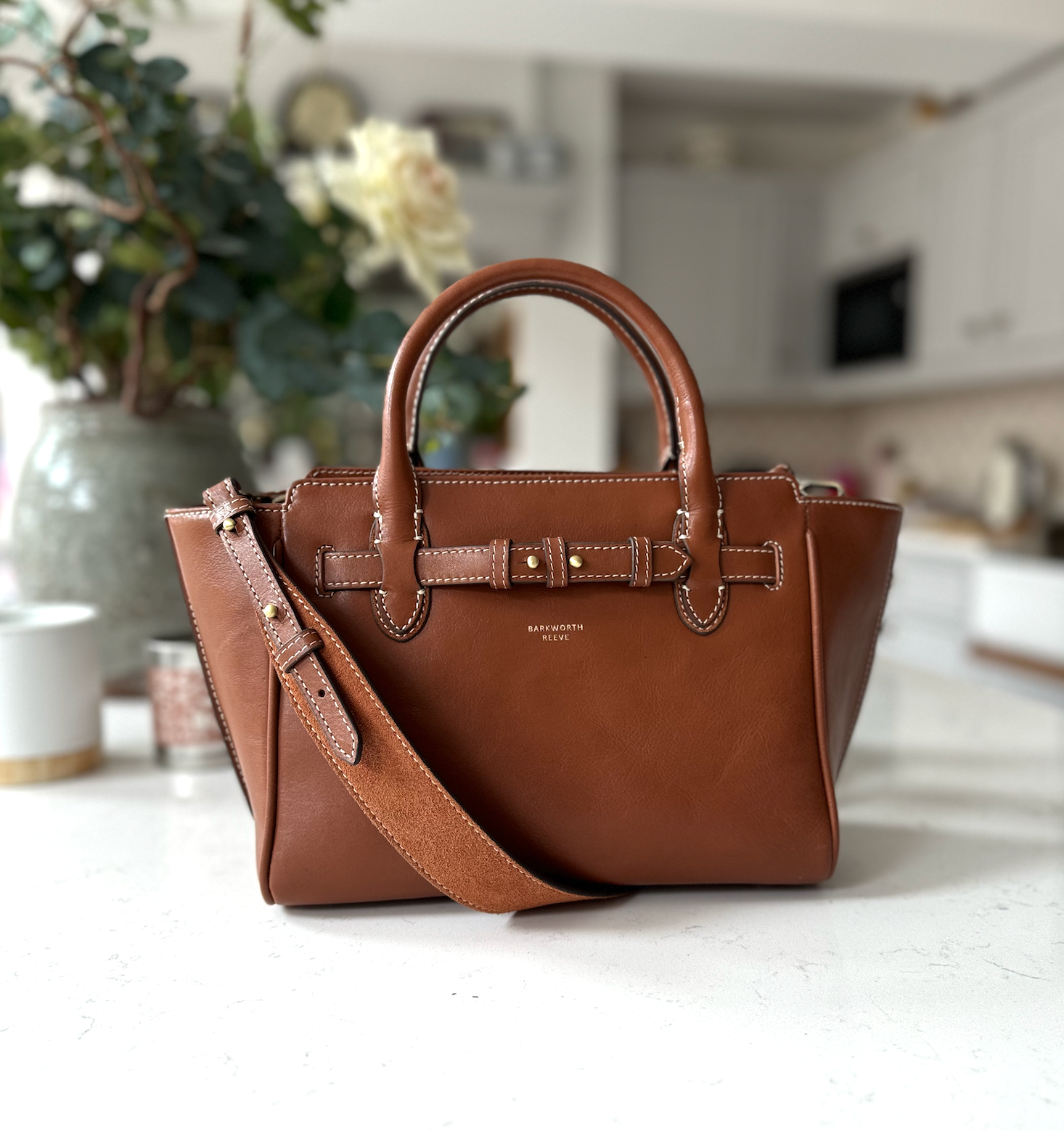 Tan Leather Middleton handbag by Barkworth Reeve in a country kitchen