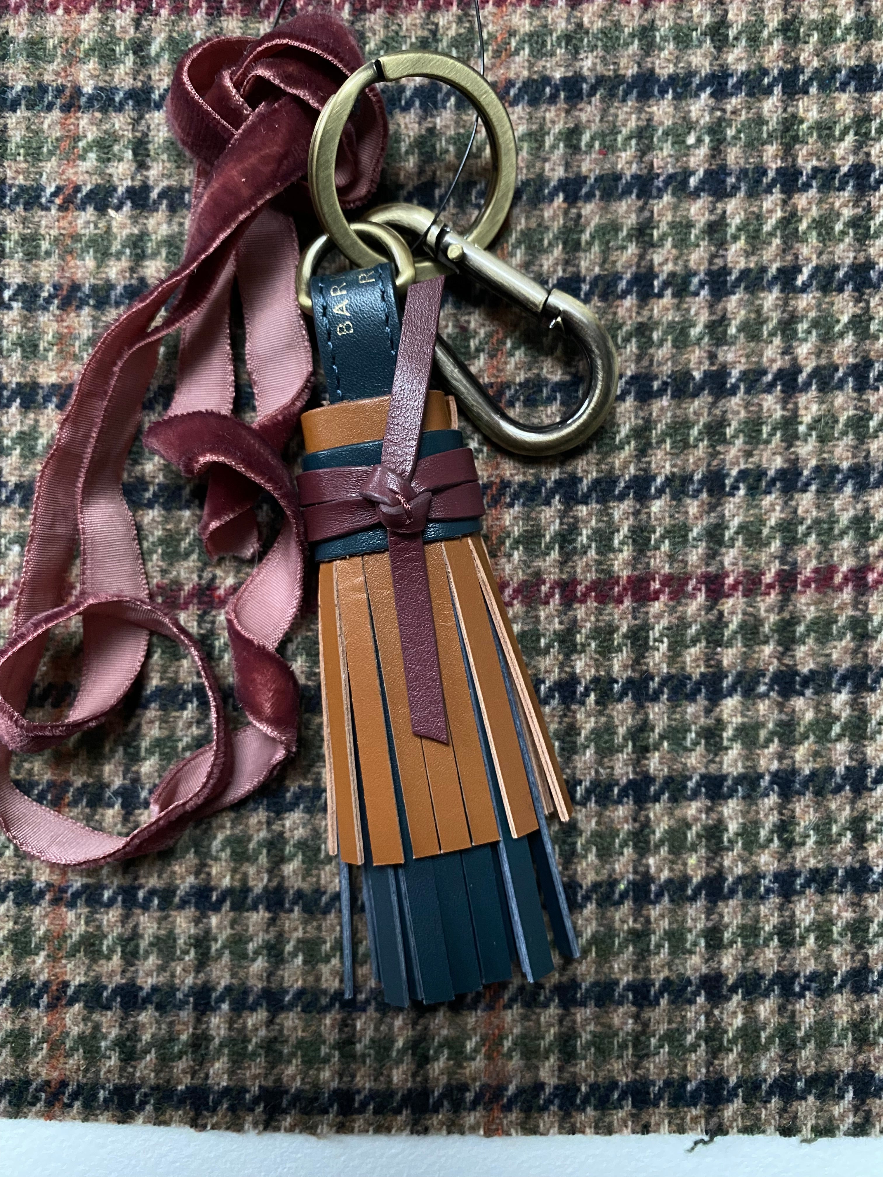 Tassel Keyring in Tan Leather with Navy & Merlot