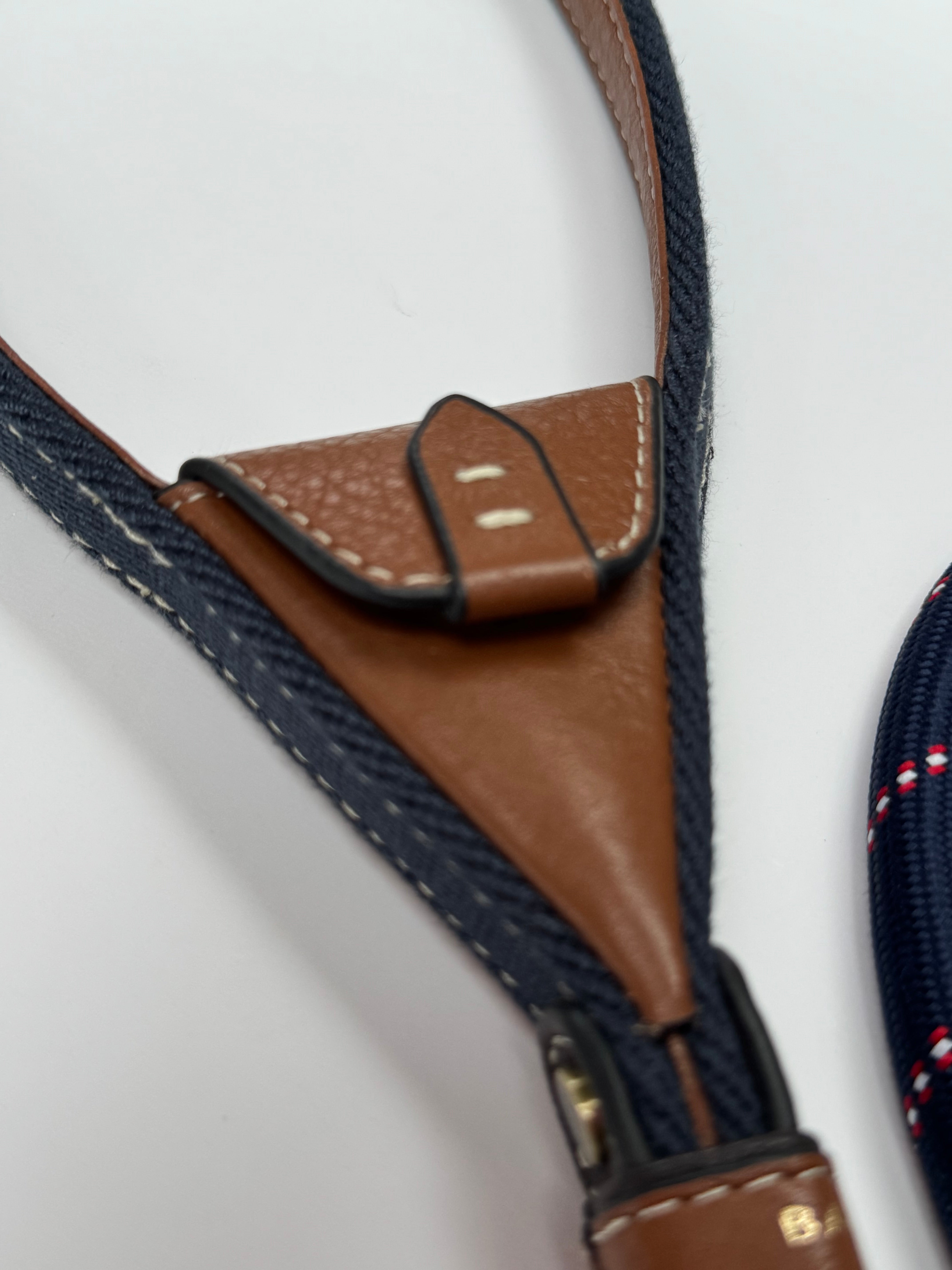 Clip Dog Lead In Navy & Tan Leather with Intergrated Poo Bag Holder