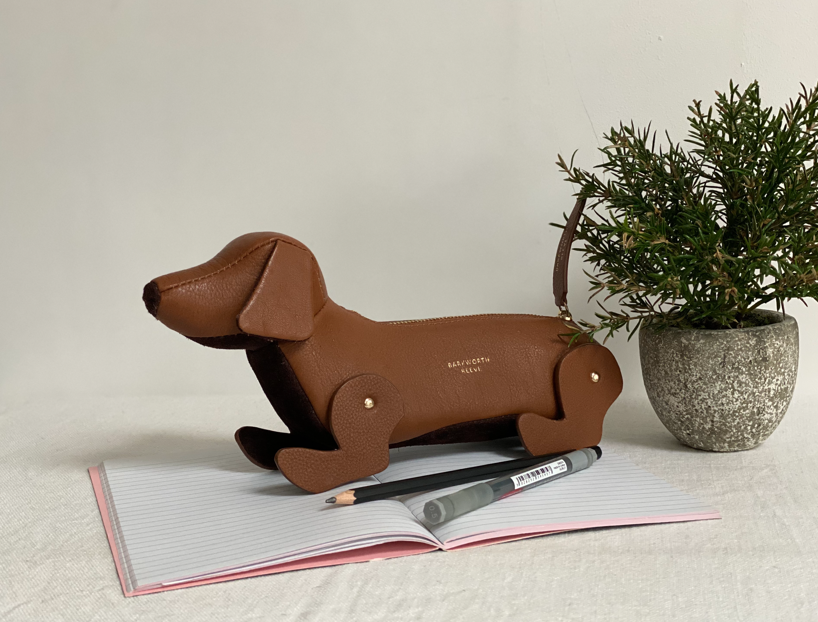 Sausage Dog Zipped Case in Tan Leather & Suede