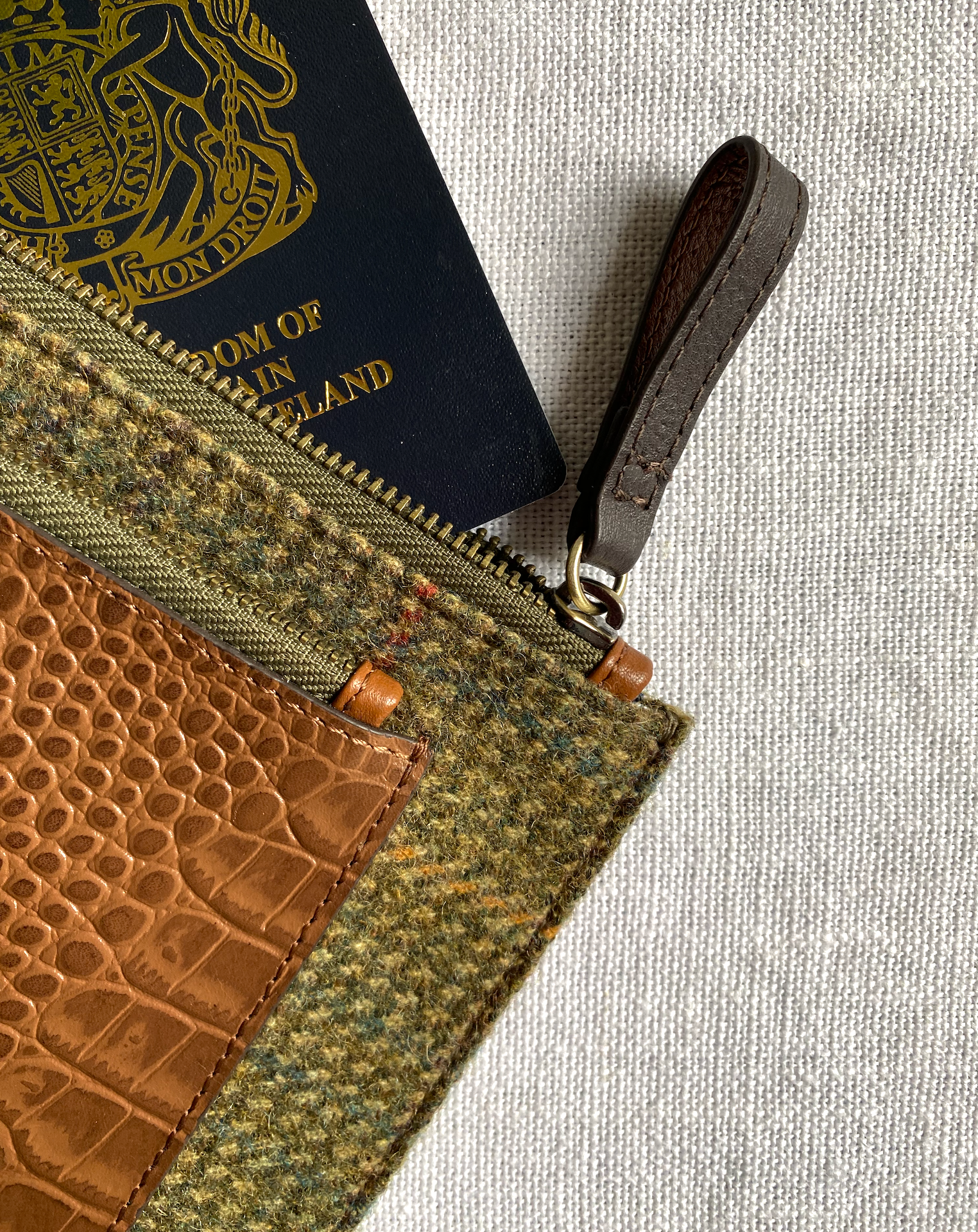 Nettleham Zipped Pouch in Green Tweed With Croc Leather Trim