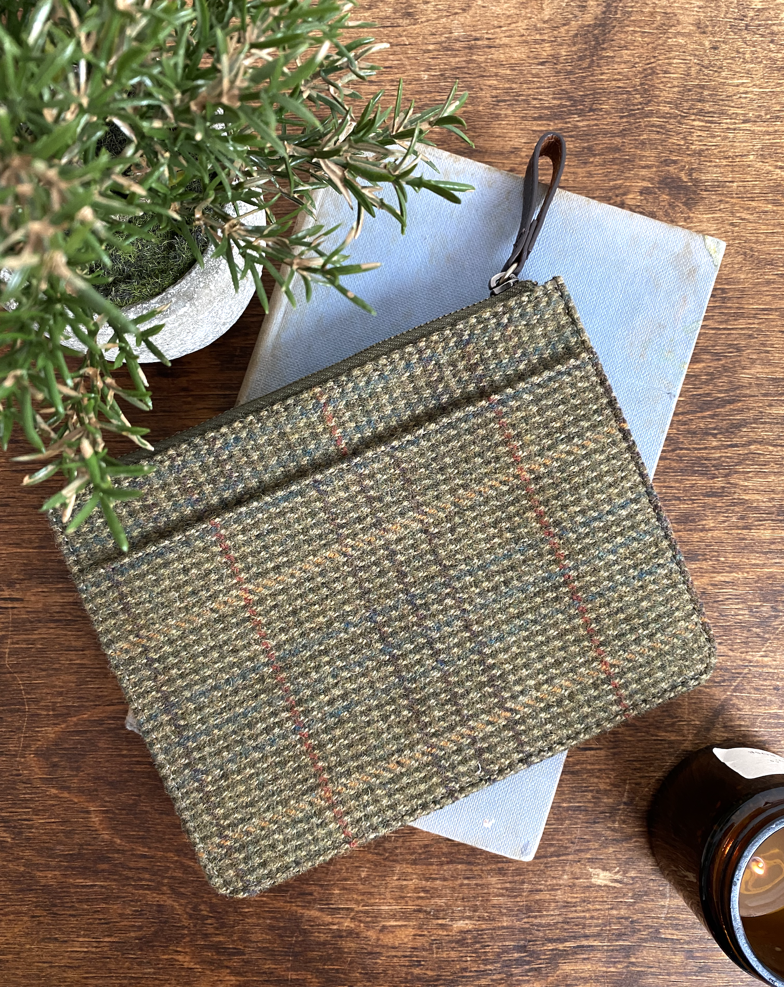 Nettleham Zipped Pouch in Green Tweed With Croc Leather Trim