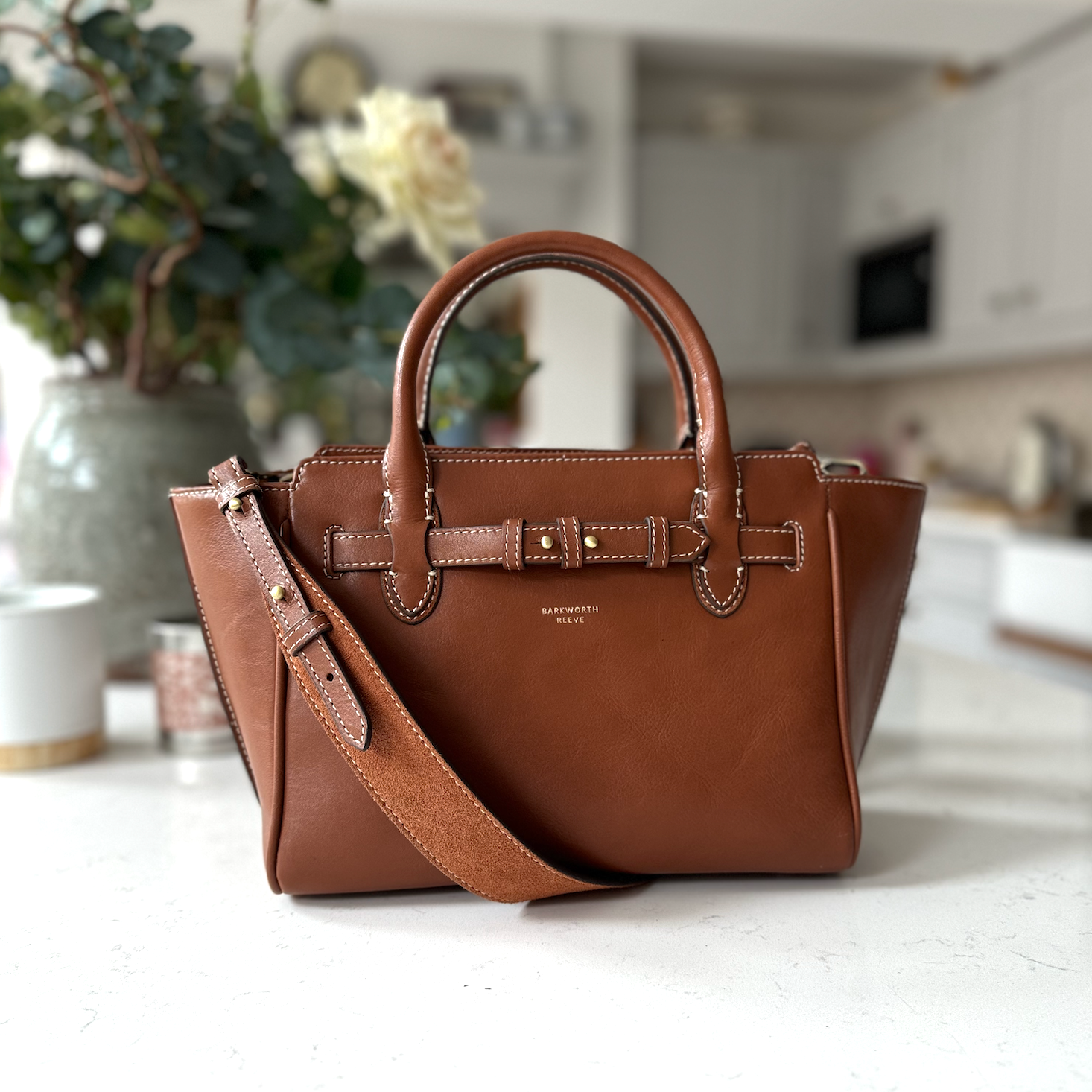 Tan Leather Middleton handbag by Barkworth Reeve in a country kitchen