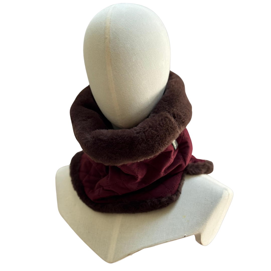 Wilding Reversible Velvet & Faux Fur Snood in Merlot & Chocolate