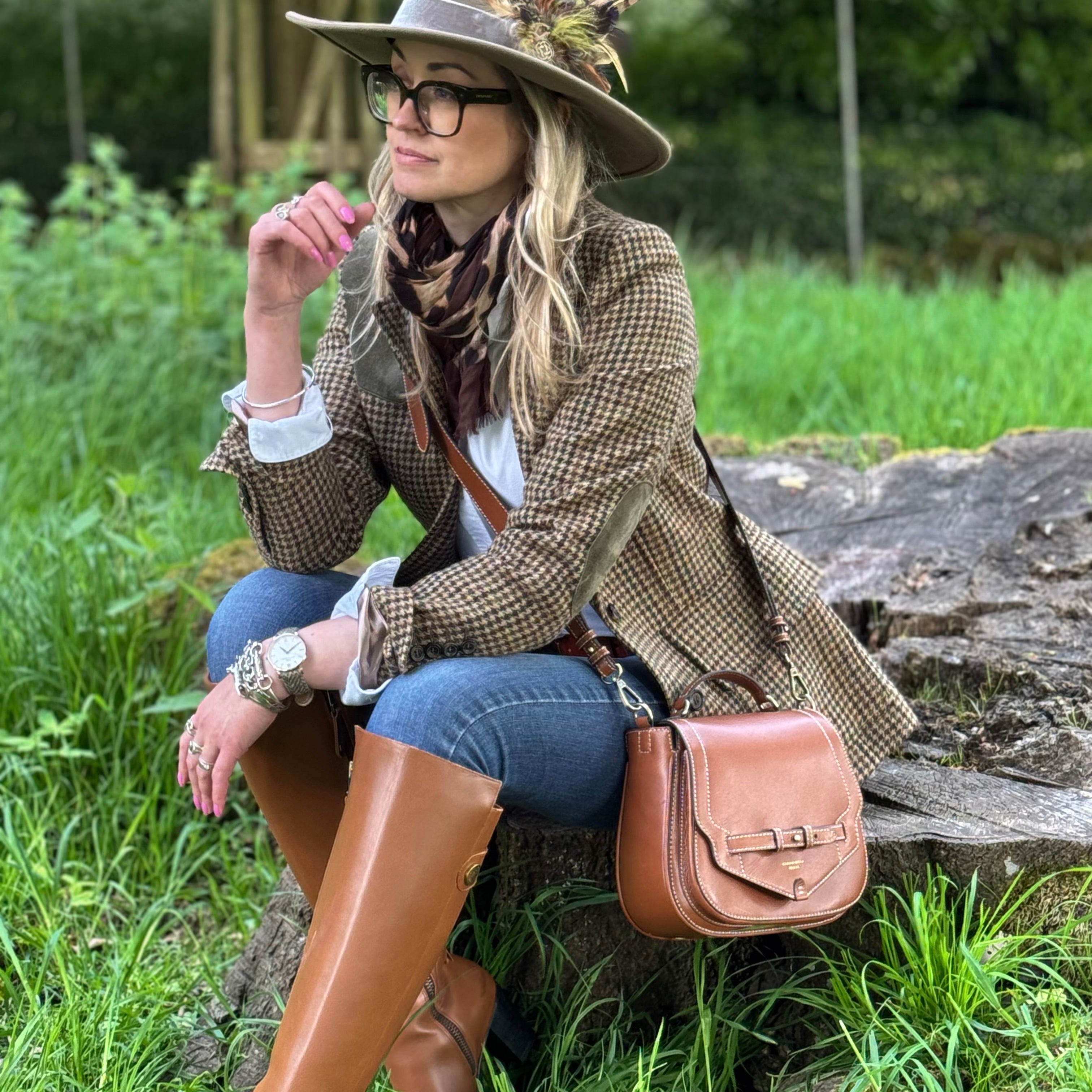 Felperhsam Saddle Bag in Tan Polished Estate Leather