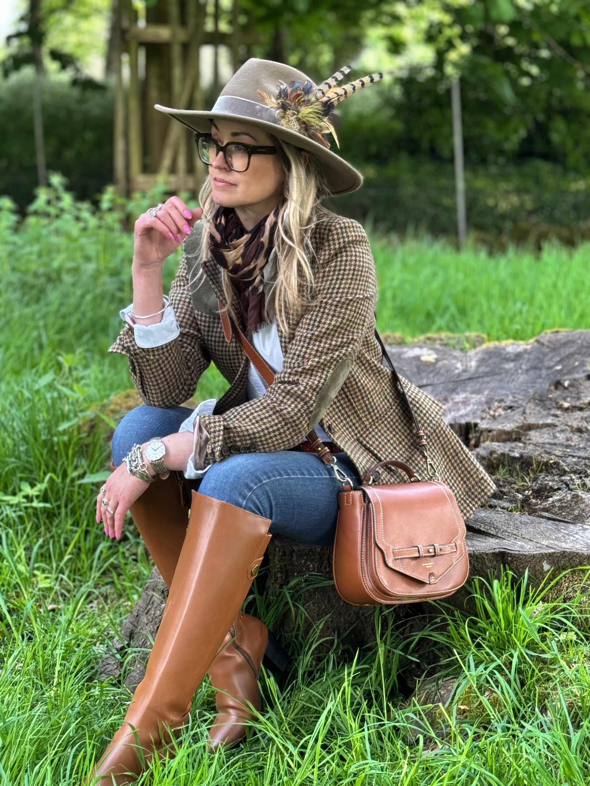 Felperhsam Saddle Bag in Tan Polished Estate Leather