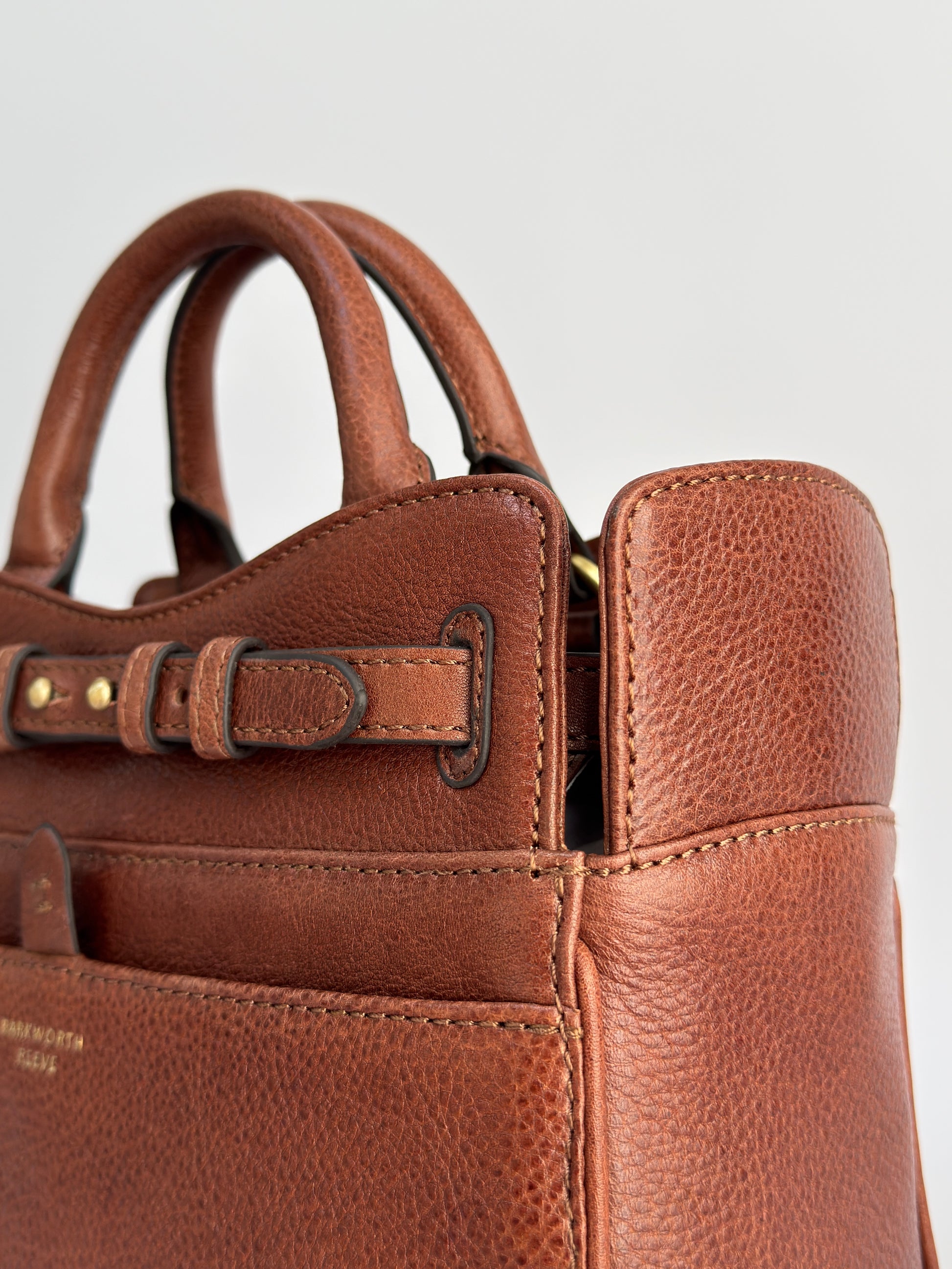 Ambridge in Chestnut Tan Grain Leather