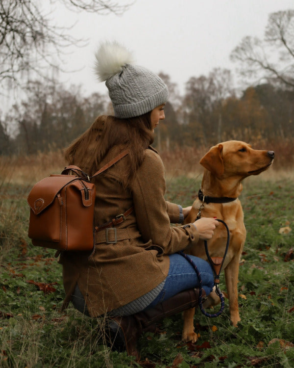 Faldingworth Slip Lead In Olive & Tan Grain