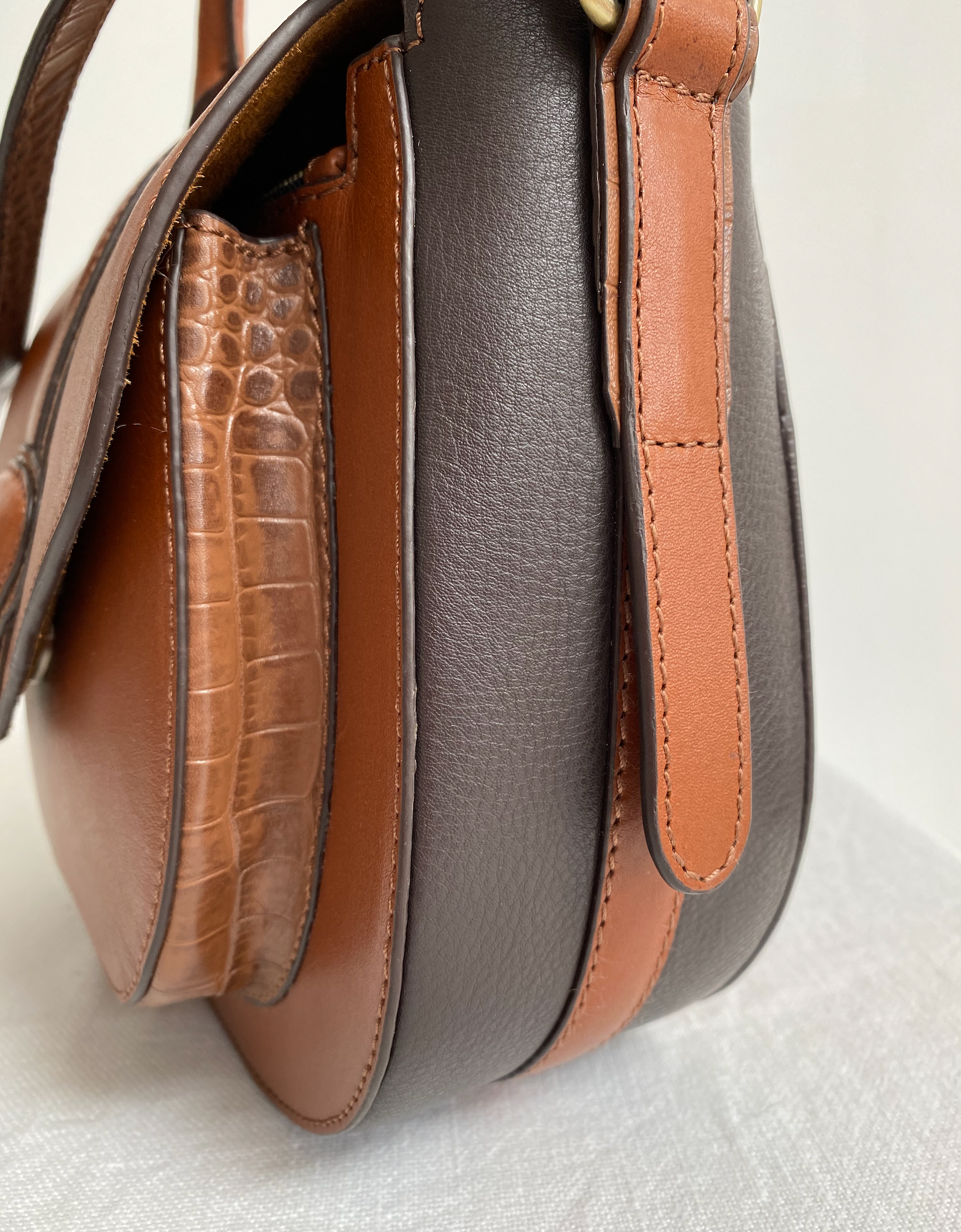 Belton Tan Leather Saddle Bag