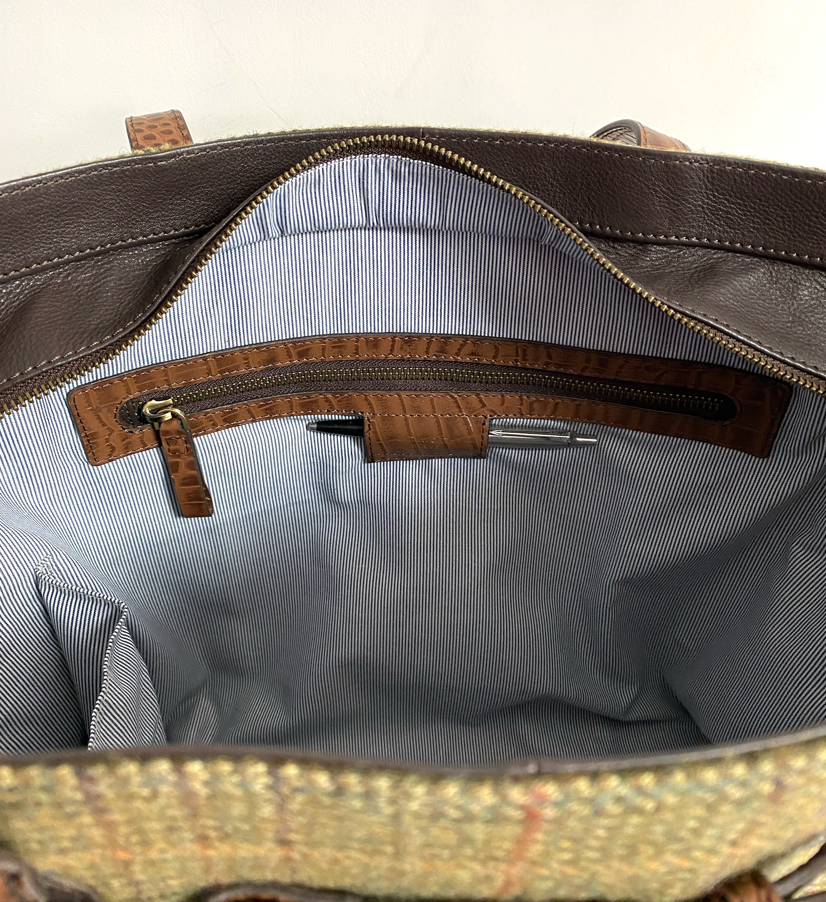 Doddington Tote Bag in Country Green Tweed with Croc Leather Trim & Zip Closure
