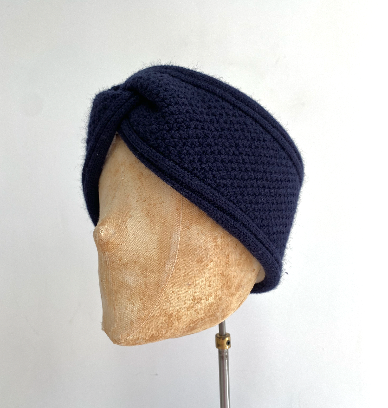Knitted Navy Headband in Cashmere Mix Yarn
