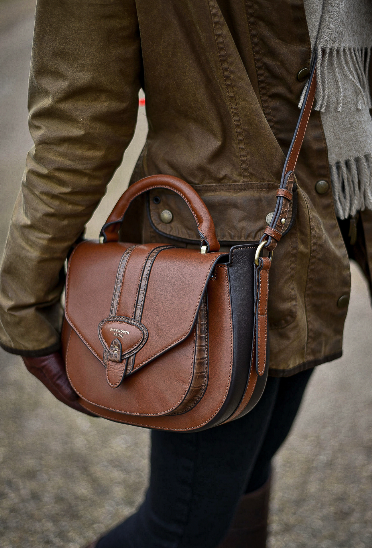 Belton Saddle Bag in Tan Leather with Adjustable & Detachable Shoulder Strap