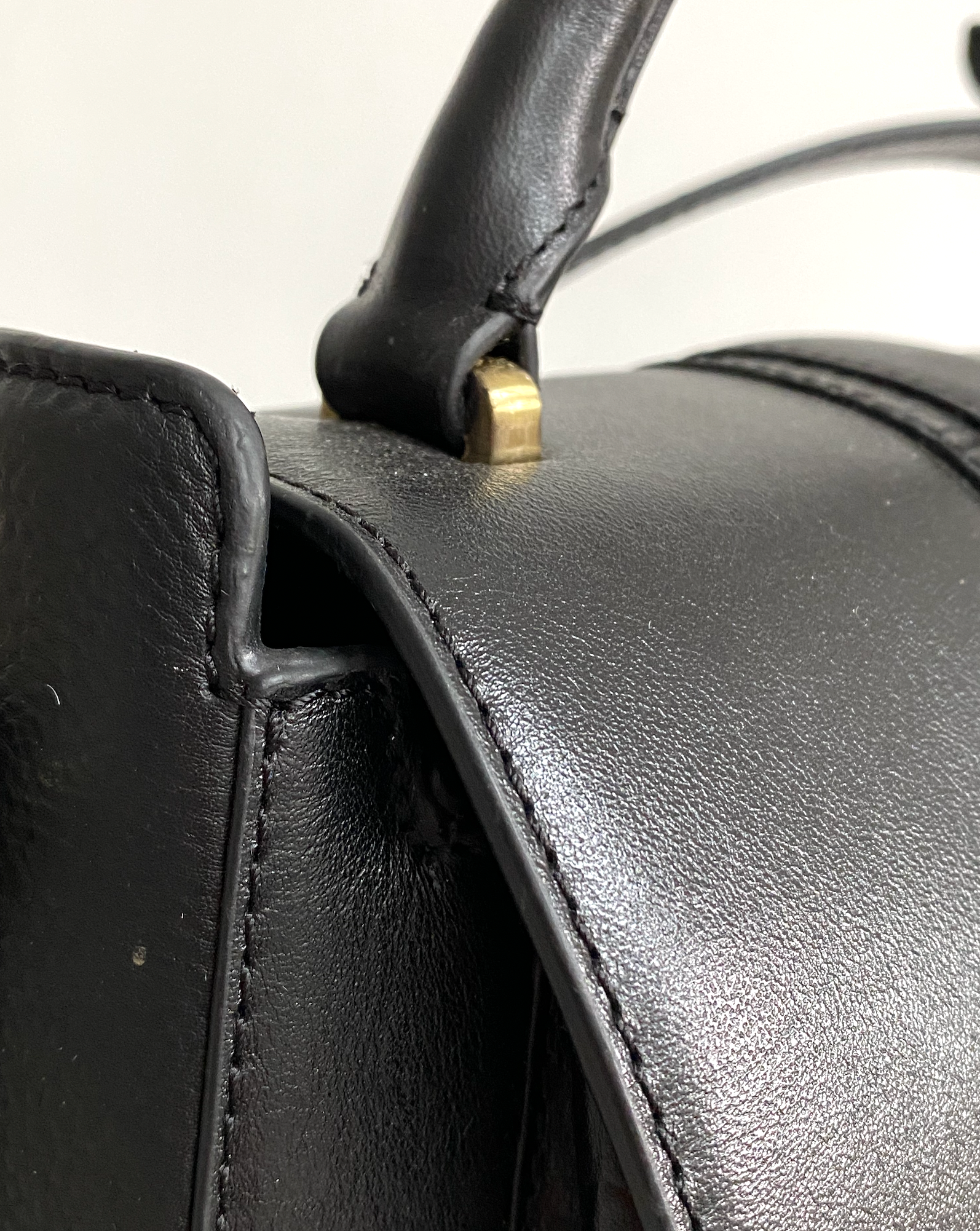 Belton Saddle Bag in Black Leather with Adjustable & Detachable Shoulder Strap