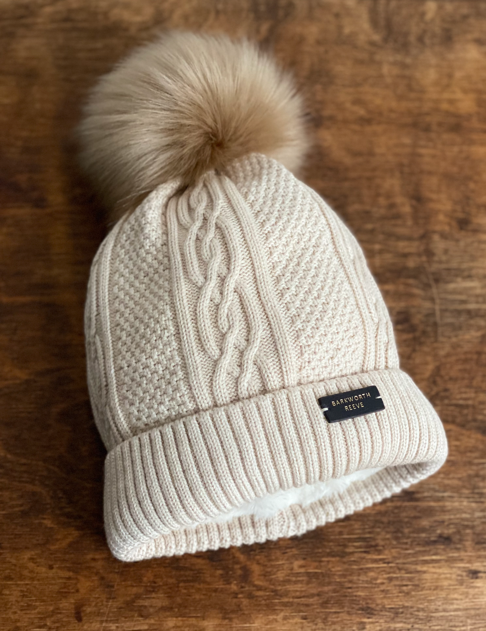 Cream wool bobble hat hotsell