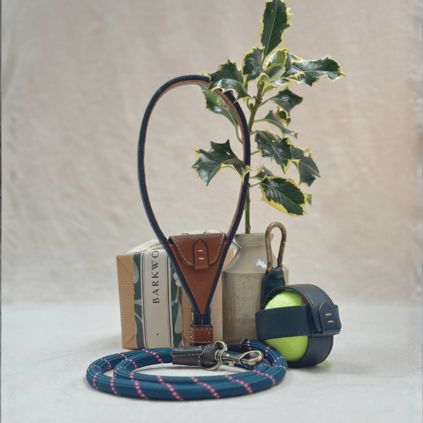 Dog Walking Gift Set: Lead & Ball Holder