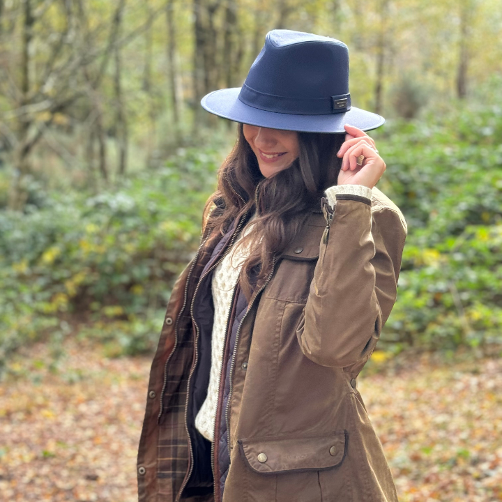 Thimbley Waxed Fedora in Navy Blue